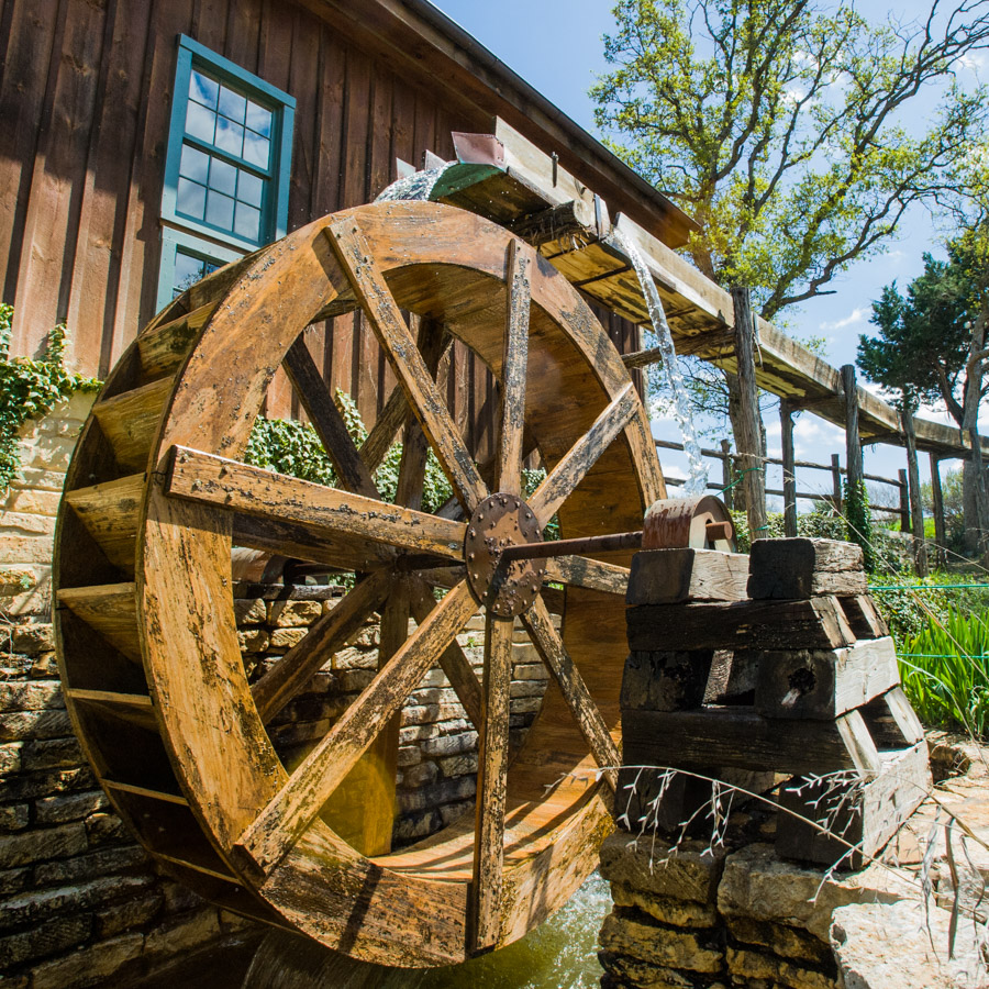 Building a Gristmill: How Does a Mill Work? - Farm Collector